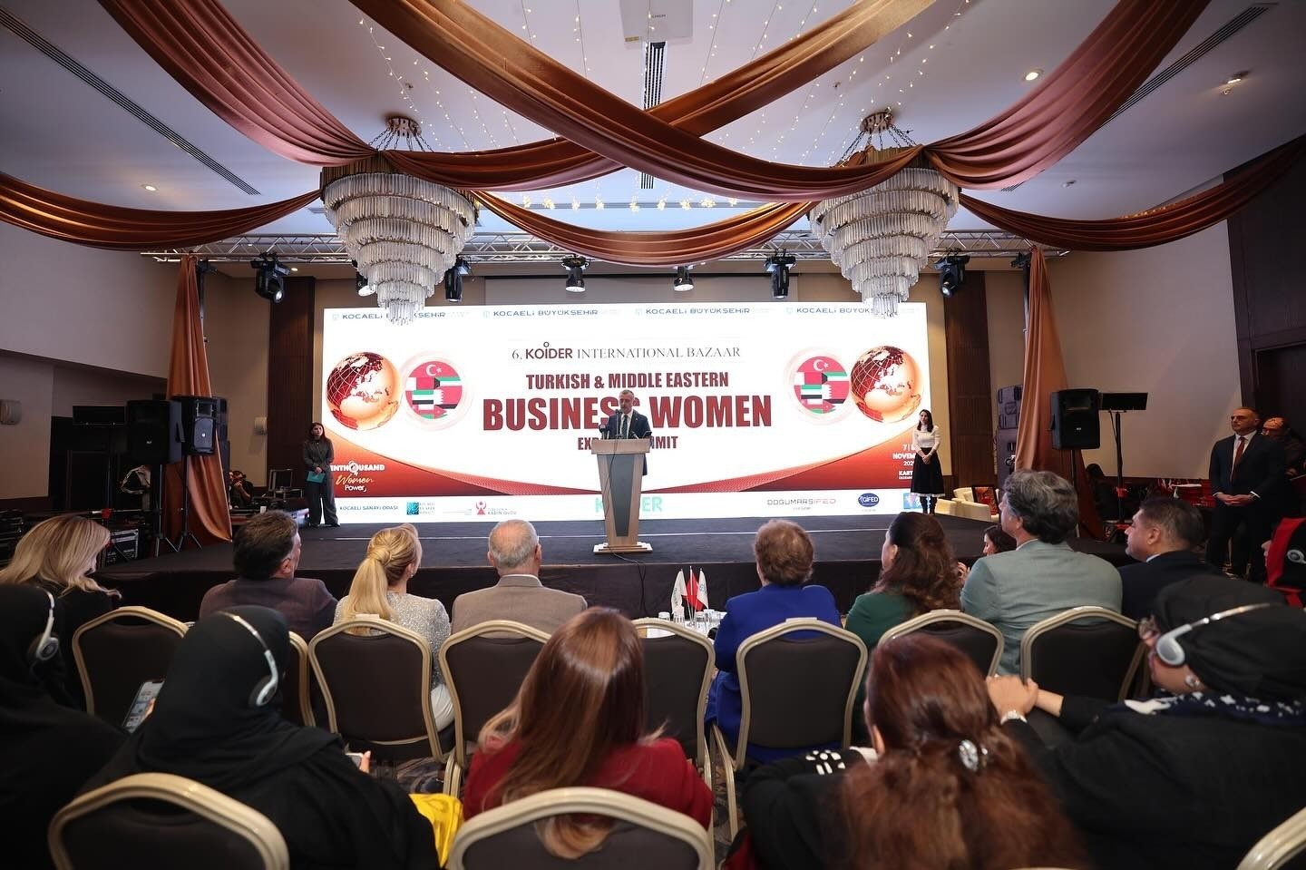 KOCAELİ BÜYÜKŞEHİR BELEDİYESİ’NİN DESTEĞİYLE DÜZENLENEN "TÜRKİYE&ORTADOĞU İŞ KADINLARI İHRACAT...