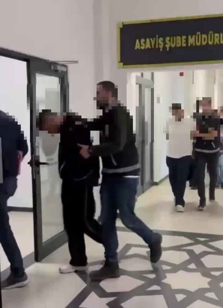 KOCAELİ’NİN GÖLCÜK İLÇESİNDE SANAYİ SİTESİNDEKİ BİR İŞ YERİNİN KURŞUNLANMASIYLA İLGİLİ YÜRÜTÜLEN...