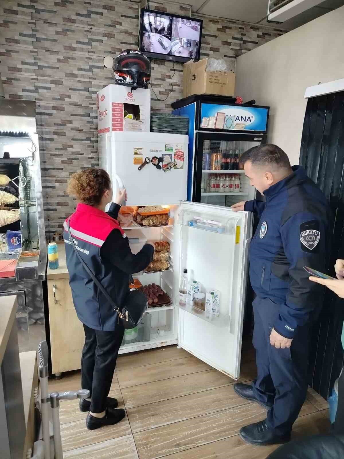 KOKOREÇÇİ VE DÖNERCİLER DENETLENDİ.