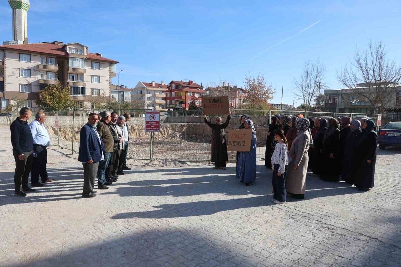 KONYA’DA GEÇTİĞİMİZ MAYIS AYINDA BİR DAİREDE KESİLEN DOĞALGAZ BORUSU SONRASI ZARAR GÖREN BİNANIN...