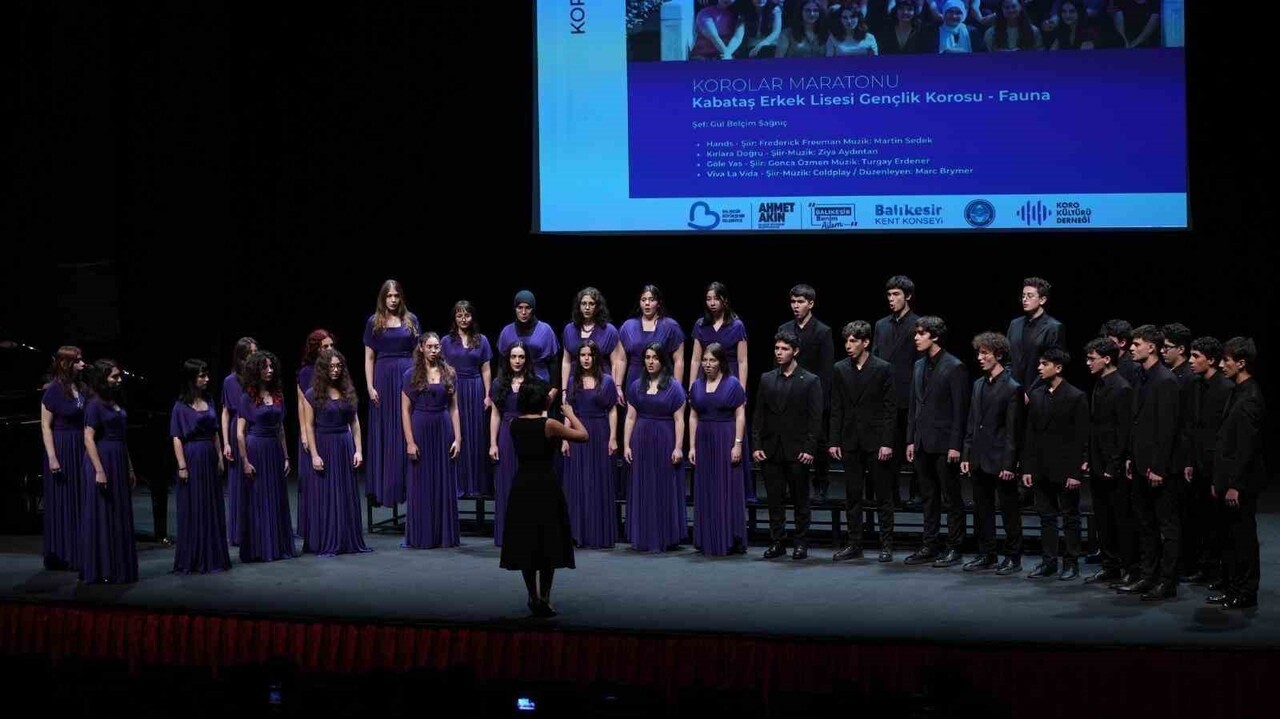 KOROLAR MARATONU, MUHTEŞEM PERFORMANSLARLA BAŞLADI