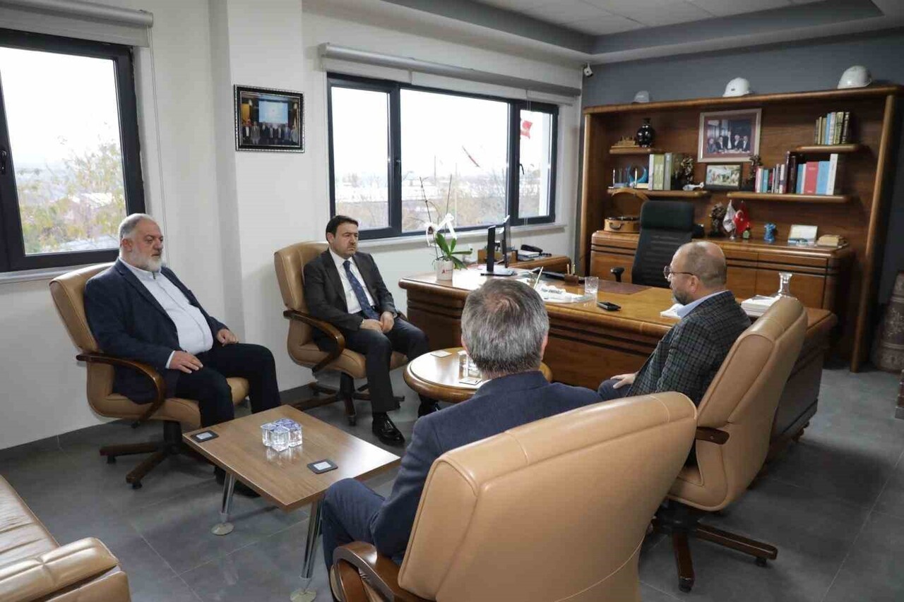 KÜTAHYA VALİSİ MUSA IŞIN’DAN TAZİYE ZİYARETİ