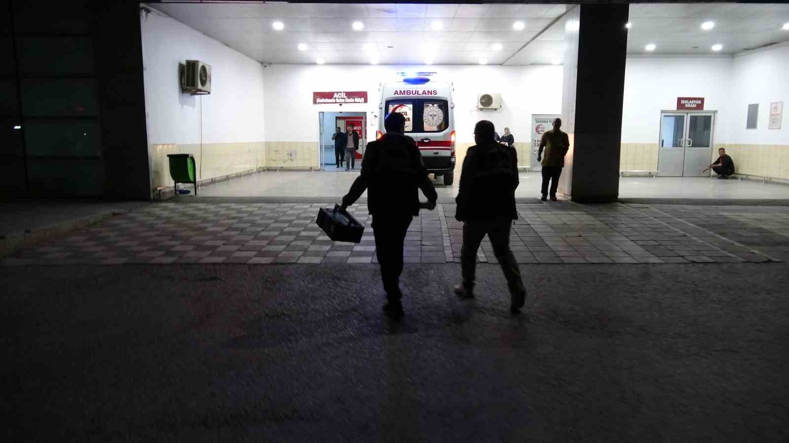 MALATYA’DA BAHÇEDE SİLAHLA OYNAYAN ŞAHIS KENDİNİ YARALADI