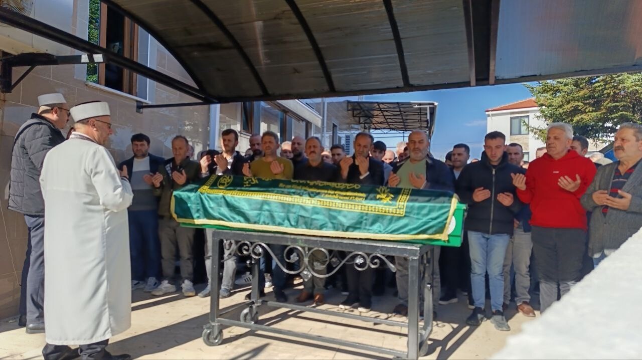 MALTA'DA BİR TÜRK ŞİRKETİNE AİT OTEL İNŞAATINDA ÇALIŞAN VE GEÇTİĞİMİZ HAFTA GEÇİRDİĞİ İŞ KAZASI...