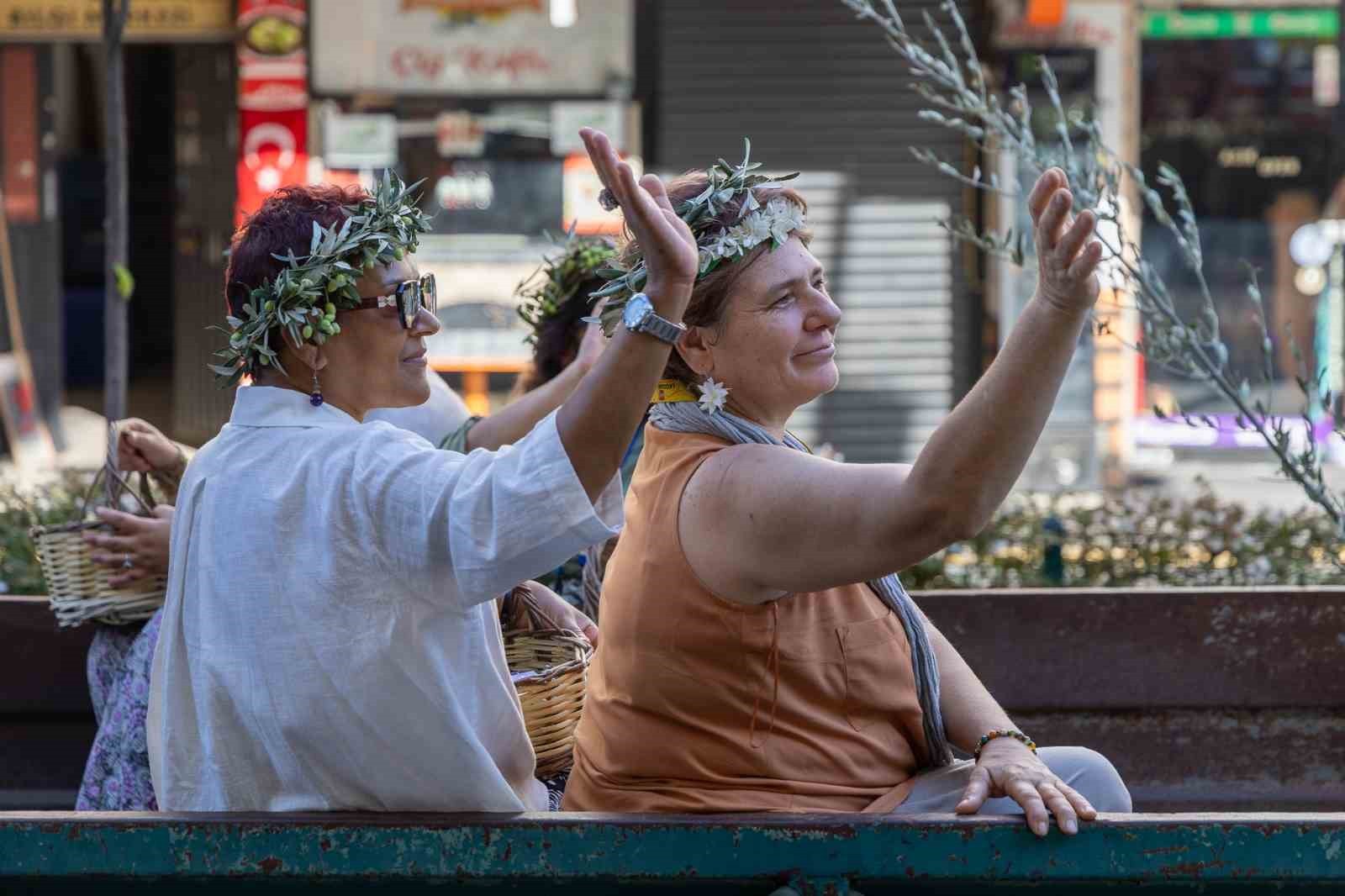 MANAVGAT BELEDİYESİ TARAFINDAN BU YIL İKİNCİSİ DÜZENLENEN ZEYTİN VE ZEYTİNYAĞI FESTİVALİ, BUGÜN...