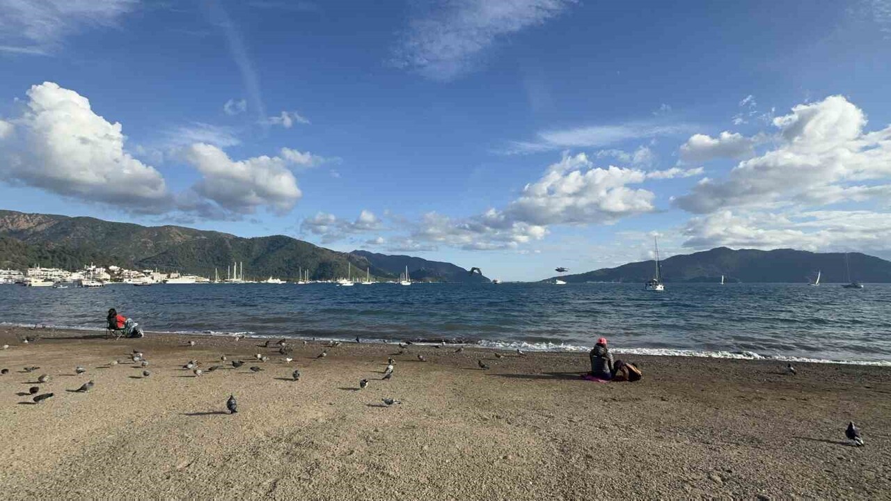 MARMARİS’TE KIŞA GÜNLER KALA YAZDAN KALAN HAVA