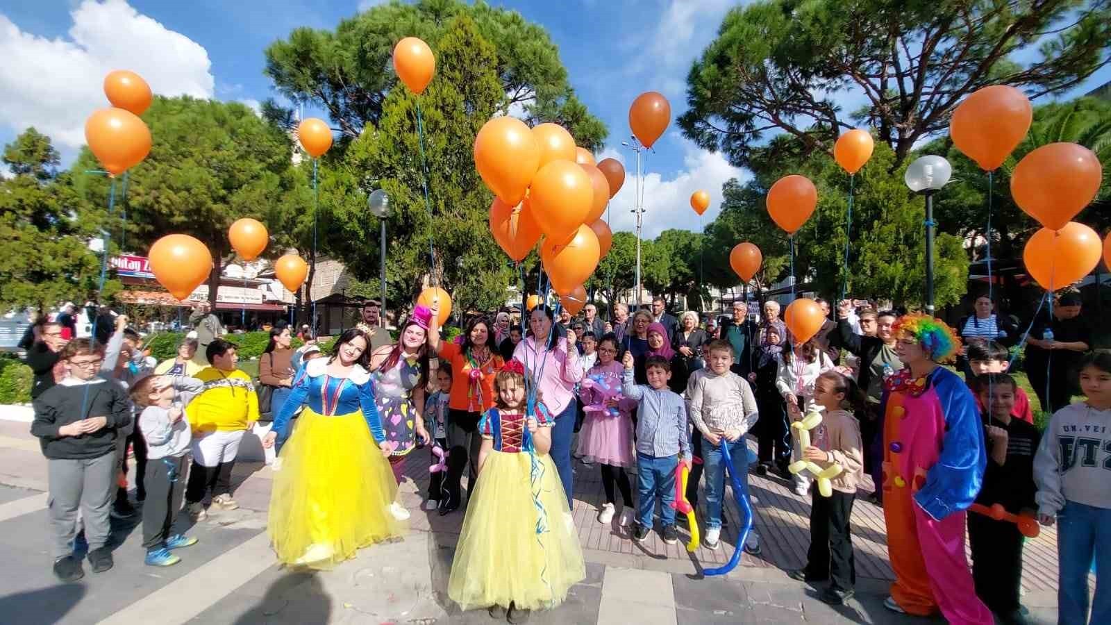 MASAL İÇİN BALONLAR HAVAYA BIRAKILDI