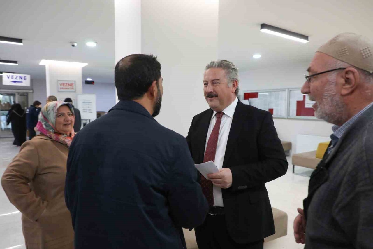 MELİKGAZİ BELEDİYE BAŞKANI DOÇ. DR. MUSTAFA PALANCIOĞLU, ÖDEMELERİ 1 ARALIK PAZARTESİ GÜNÜ SONA...