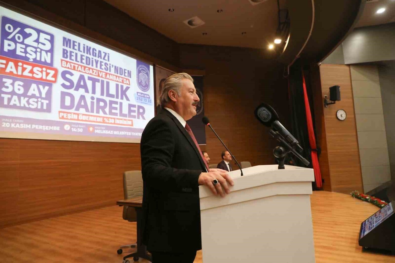 MELİKGAZİ BELEDİYE BAŞKANI DOÇ. DR. MUSTAFA PALANCIOĞLU; "KENTSEL DÖNÜŞÜM KAPSAMINDA ELDE...