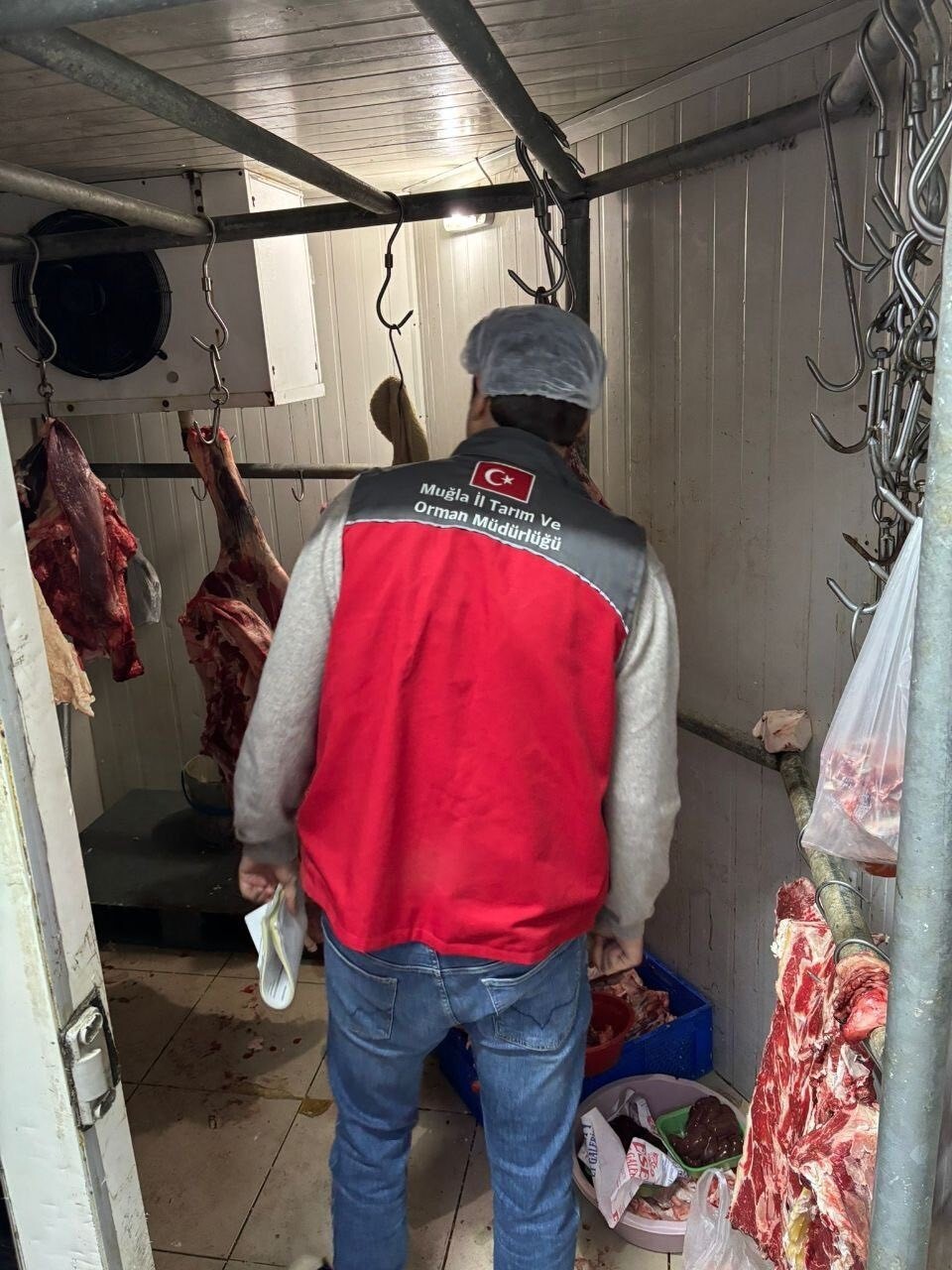 MENTEŞE'DE KASAPLARA KAPSAMLI DENETİM