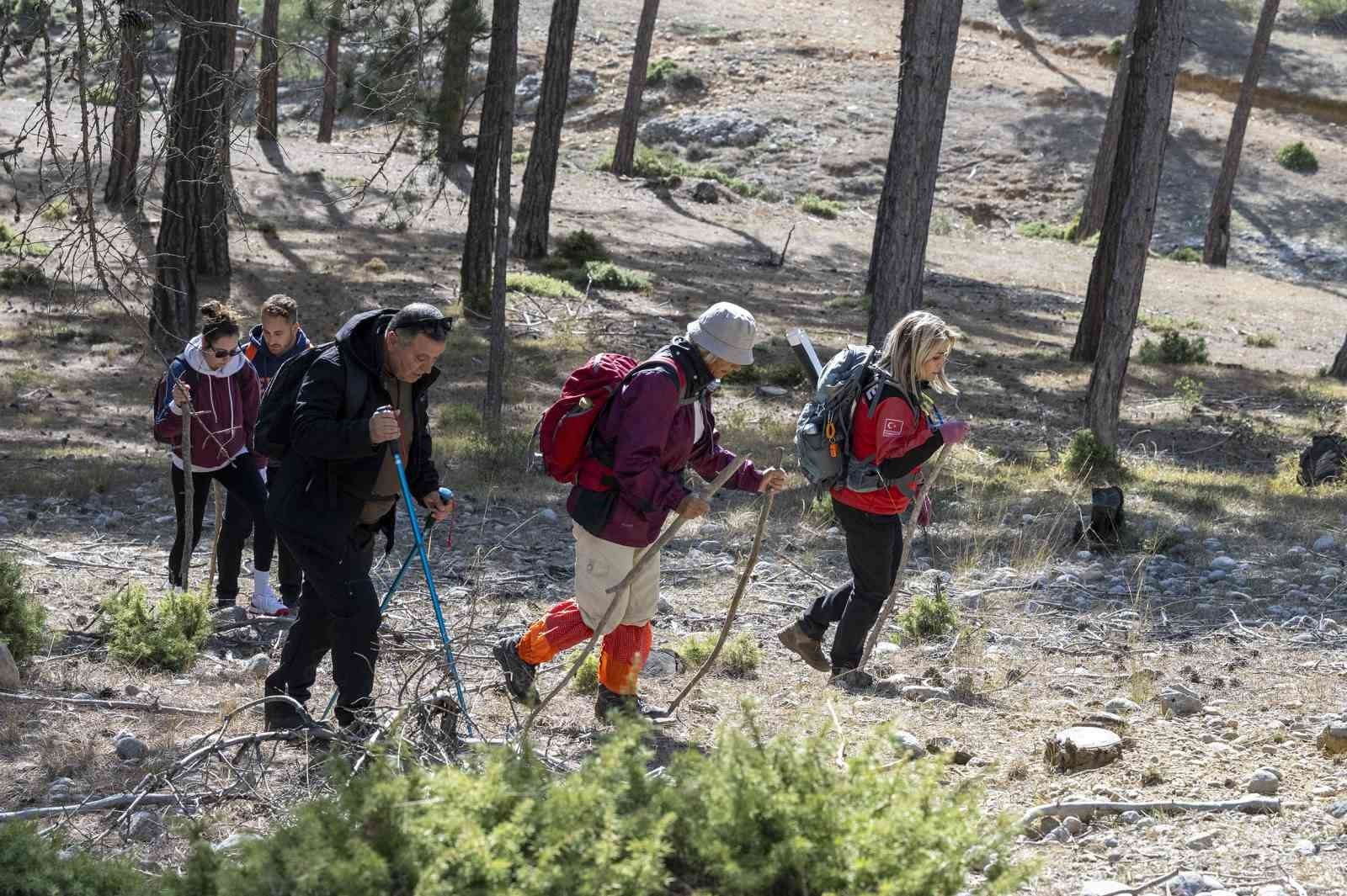 MERSİN BÜYÜKŞEHİR BELEDİYESİNİN TARİHİ ROTALARI GÜN YÜZÜNE ÇIKARAN ‘TARİHİ KİLİKYA YOLU...