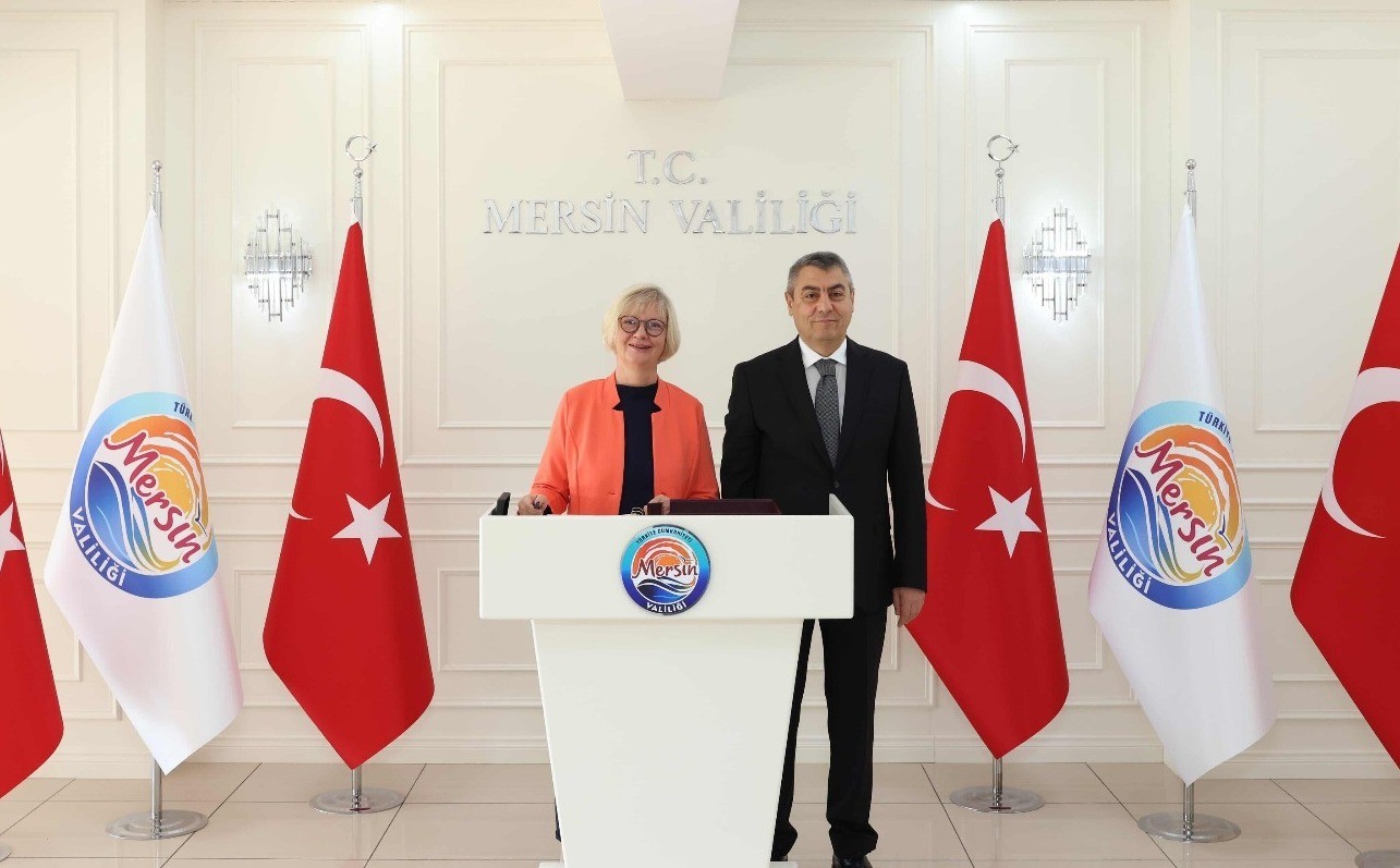 MERSİN VALİSİ ATİLLA TOROS, ÇEŞİTLİ TEMASLARDA BULUNMAK ÜZERE KENTE GELEN ALMANYA FEDERAL...