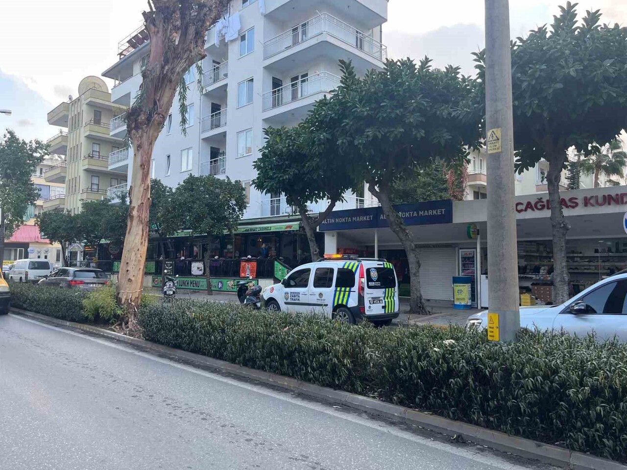 METEOROLOJİNİN ANTALYA’NIN DOĞU İLÇELERİ İÇİN YAPTIĞI KUVVETLİ YAĞIŞ VE FIRTINA UYARILARININ...