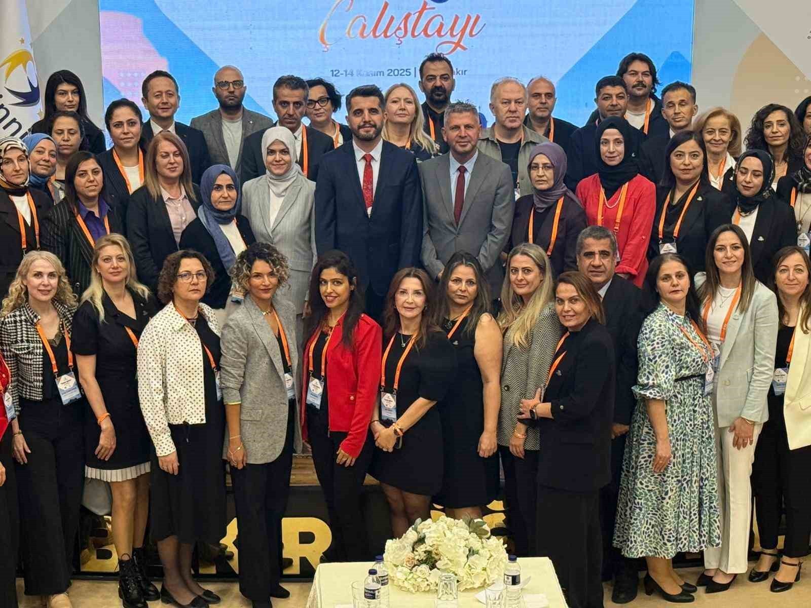 MİLLÎ EĞİTİM BAKANLIĞI YENİLİK VE EĞİTİM TEKNOLOJİLERİ GENEL MÜDÜRLÜĞÜ ETWİNNİNG ULUSAL DESTEK...