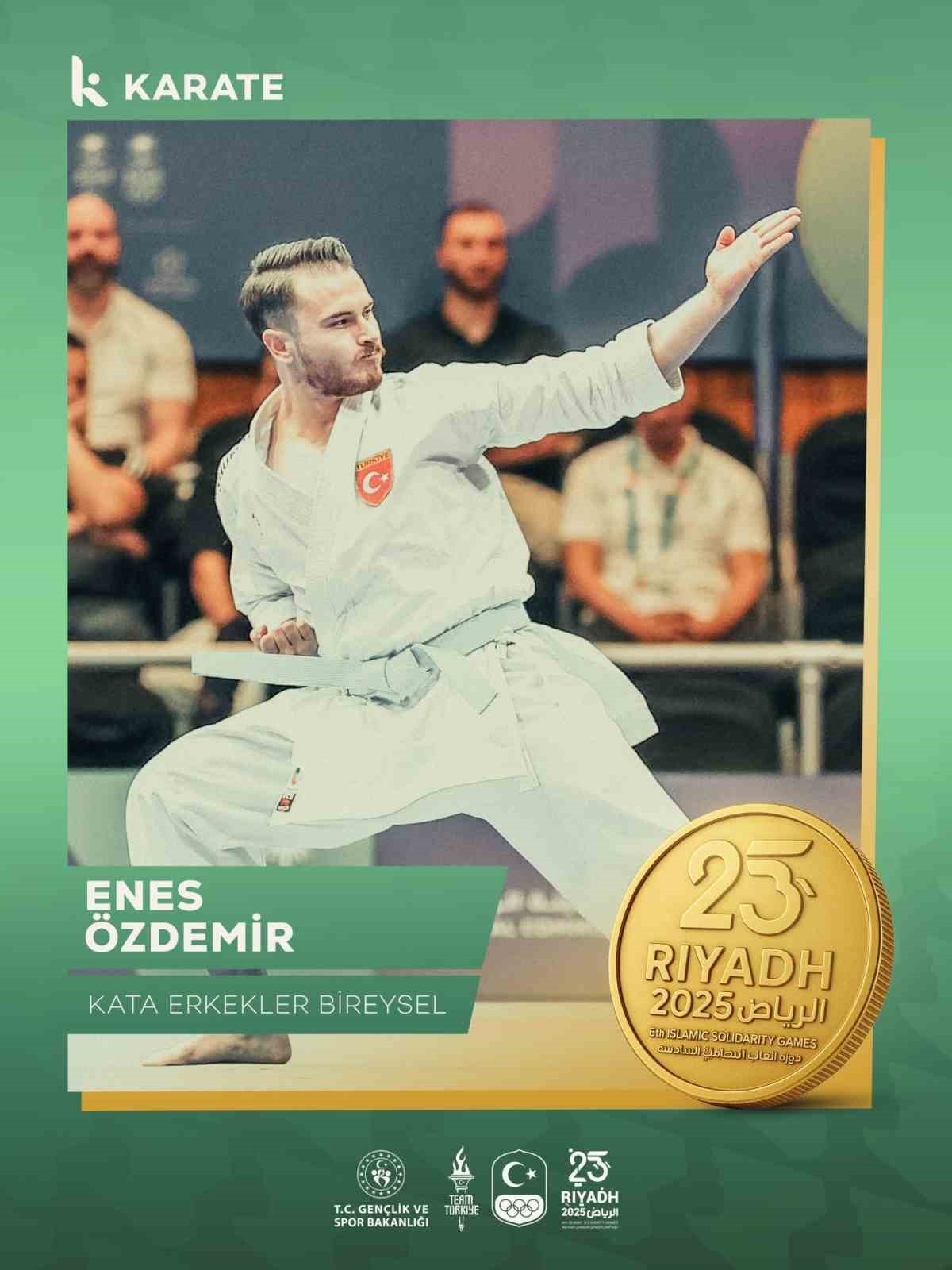 MİLLİ KARATECİ ENES ÖZDEMİR, 6. İSLAMİ DAYANIŞMA OYUNLARI'NDA ALTIN MADALYA KAZANDI.