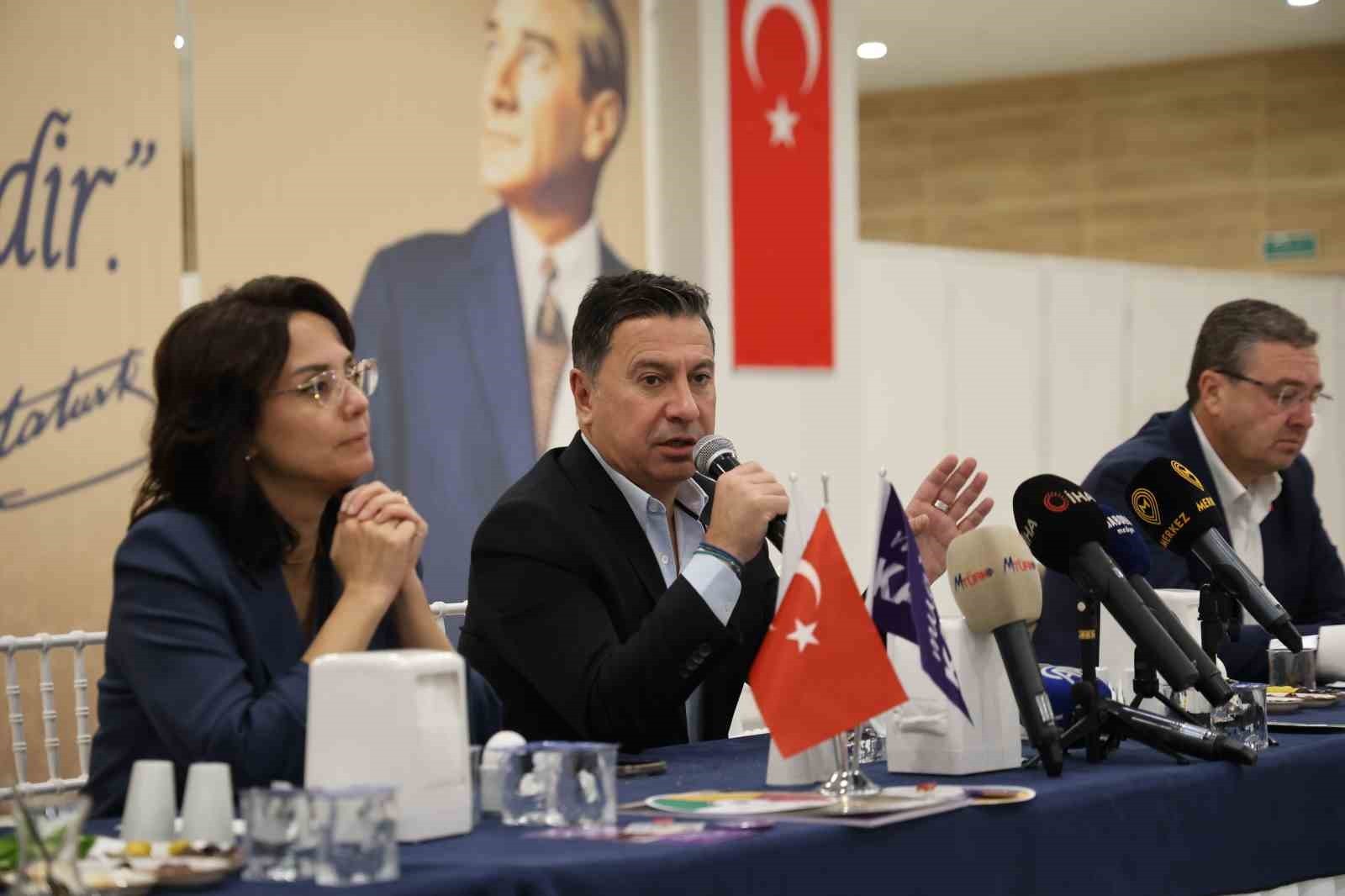 MUĞLA BÜYÜKŞEHİR BELEDİYESİ KADIN VE AİLE HİZMETLERİ DAİRESİ BAŞKANLIĞININ KURULUŞUNUN BİRİNCİ...