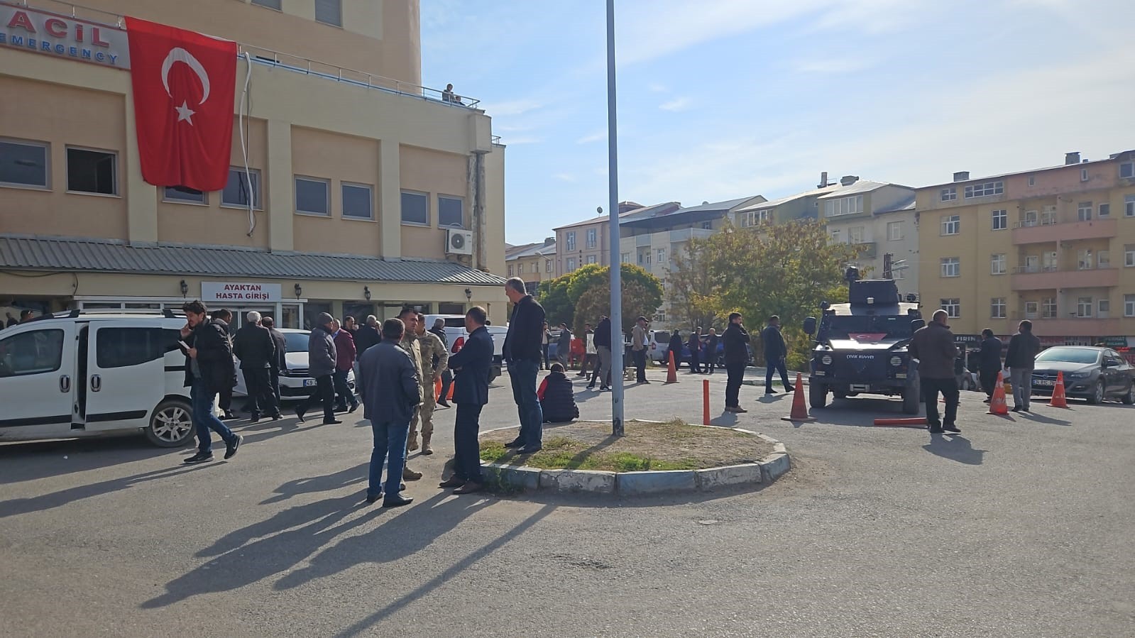 MUŞ'TA İKİ KARDEŞE SİLAHLI SALDIRI: 1 ÖLÜ, 1 YARALI