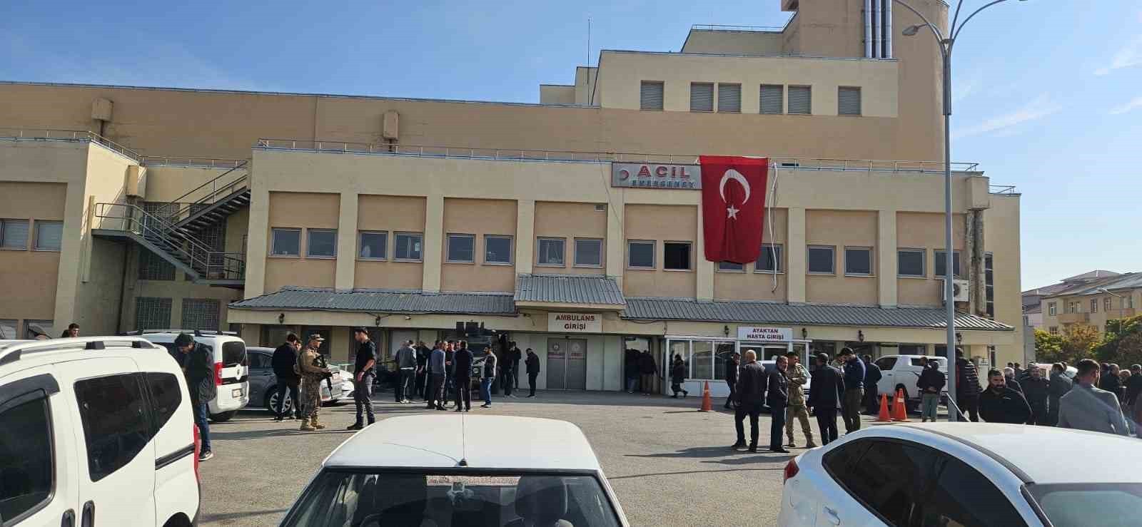 MUŞ'TA İKİ KARDEŞE SİLAHLI SALDIRI: 1 ÖLÜ, 1 YARALI