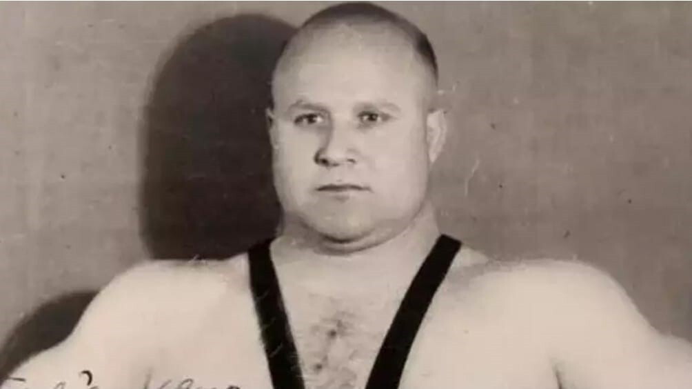 OLİMPİYAT ŞAMPİYONU MERHUM AHMET KİREÇÇİ, MEMLEKETİ MERSİN'DE ANILACAK