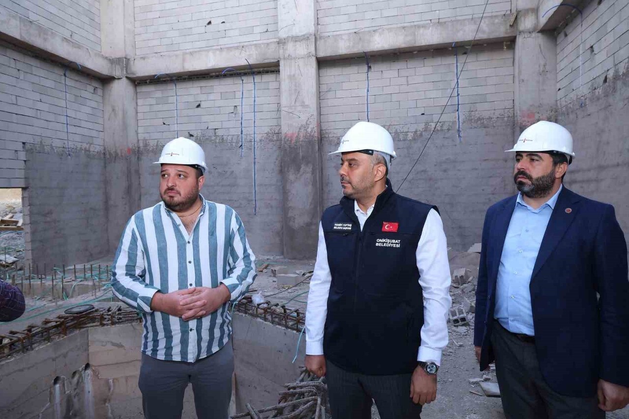 ONİKİŞUBAT BELEDİYESİ’NİN YENİLENEBİLİR ENERJİYİ YAYGINLAŞTIRMA HEDEFİ DOĞRULTUSUNDA YAPIMI SÜREN...