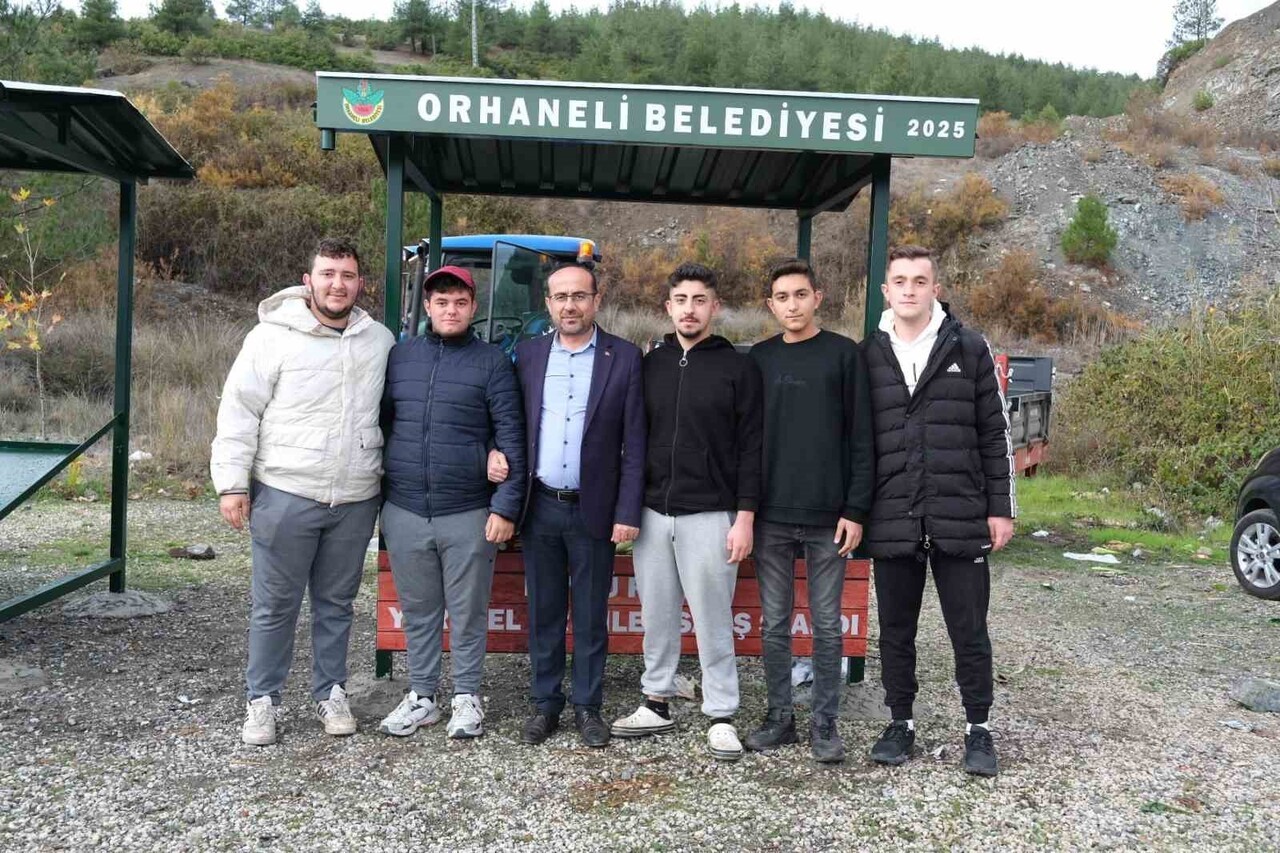 ORHANELİ BELEDİYESİ, TARAFINDAN KÖYLÜ ÇİFTÇİLERİN ÜRETMİŞ OLDUKLARI ORGANİK MEYVE VE SEBZELERİN...