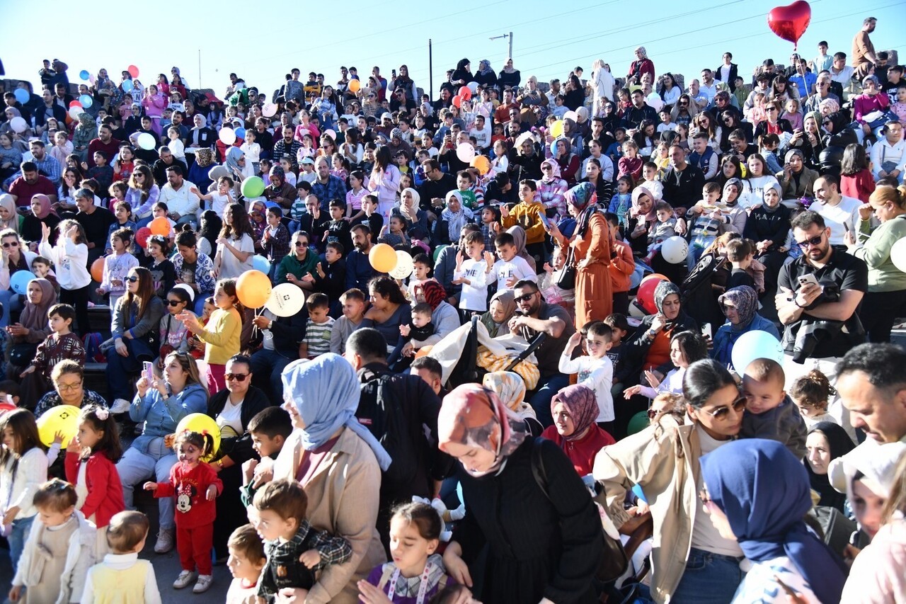 OSMANİYE BELEDİYESİ, BİRİNCİ DÖNEM ARA TATİLİNİN SON GÜNÜNDE ÇOCUKLARA UNUTULMAZ BİR GÜN YAŞATMAK...