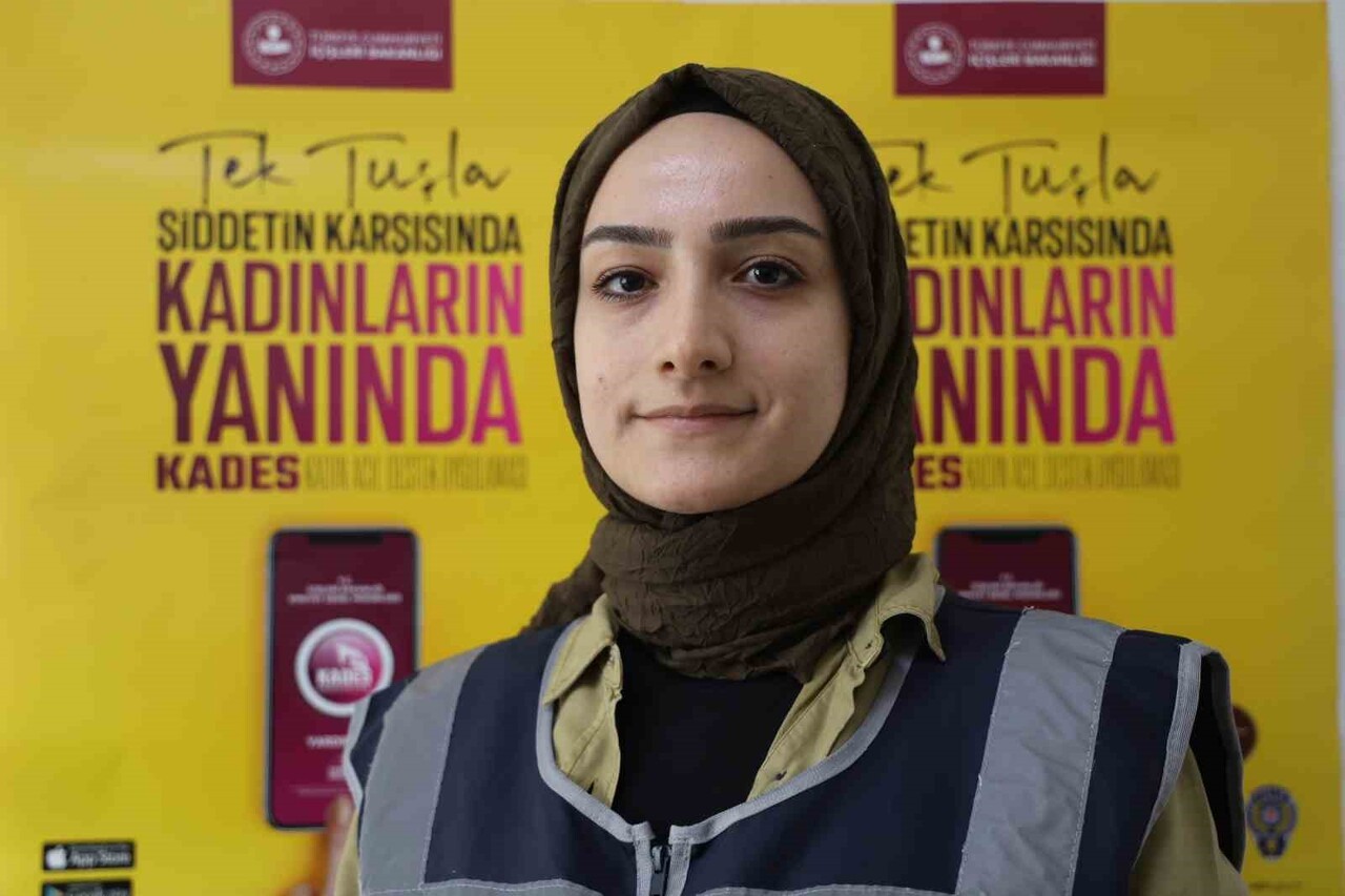 POLİS MEMURU KÜBRA NUR ATİLLA