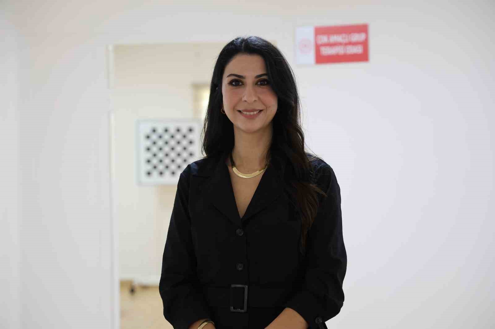 PSİKİYATRİ UZMANI DR. HANDAN UYSAL KOÇ, TOPLUM RUH SAĞLIĞI MERKEZLERİNDE ŞİZOFREN, BİBOPLAR GİBİ...