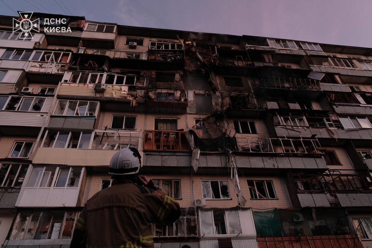 RUSYA ORDUSUNUN UKRAYNA'NIN BAŞKENTİ KİEV'E FÜZE VE İNSANSIZ HAVA ARAÇLARI (İHA) İLE...