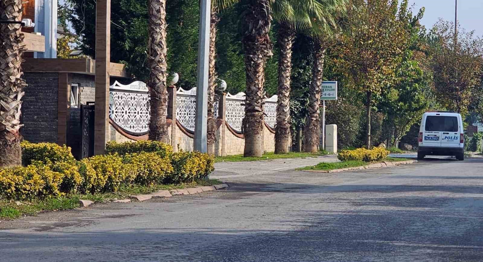 SAKARYA'NIN SAPANCA İLÇESİNDE BİR VİLLADA FİLİSTİN UYRUKLU DÖRT KİŞİDEN İKİSİ HAYATINI KAYBETTİ....