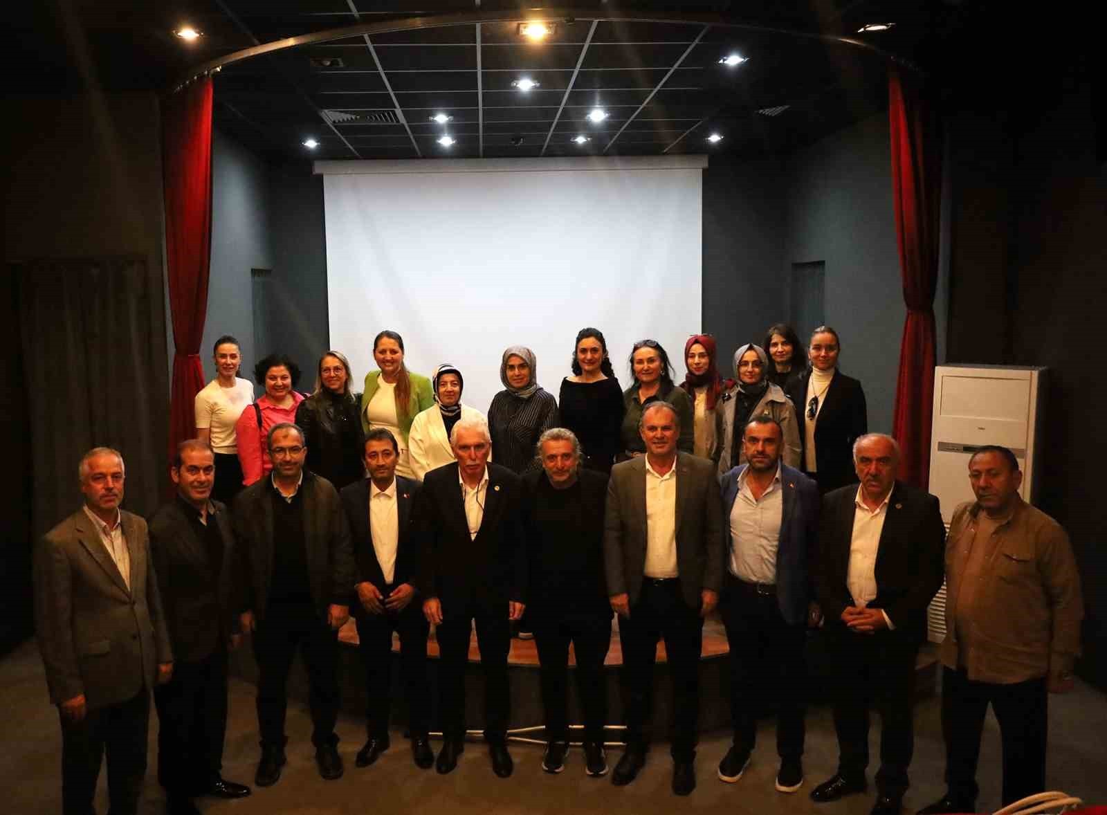 SAKARYA BÜYÜKŞEHİR BELEDİYESİ İLE SAÜ İŞ BİRLİĞİYLE DÜZENLENEN "YEŞİL AKIL BULUŞMALARI: BİRLİKTE...