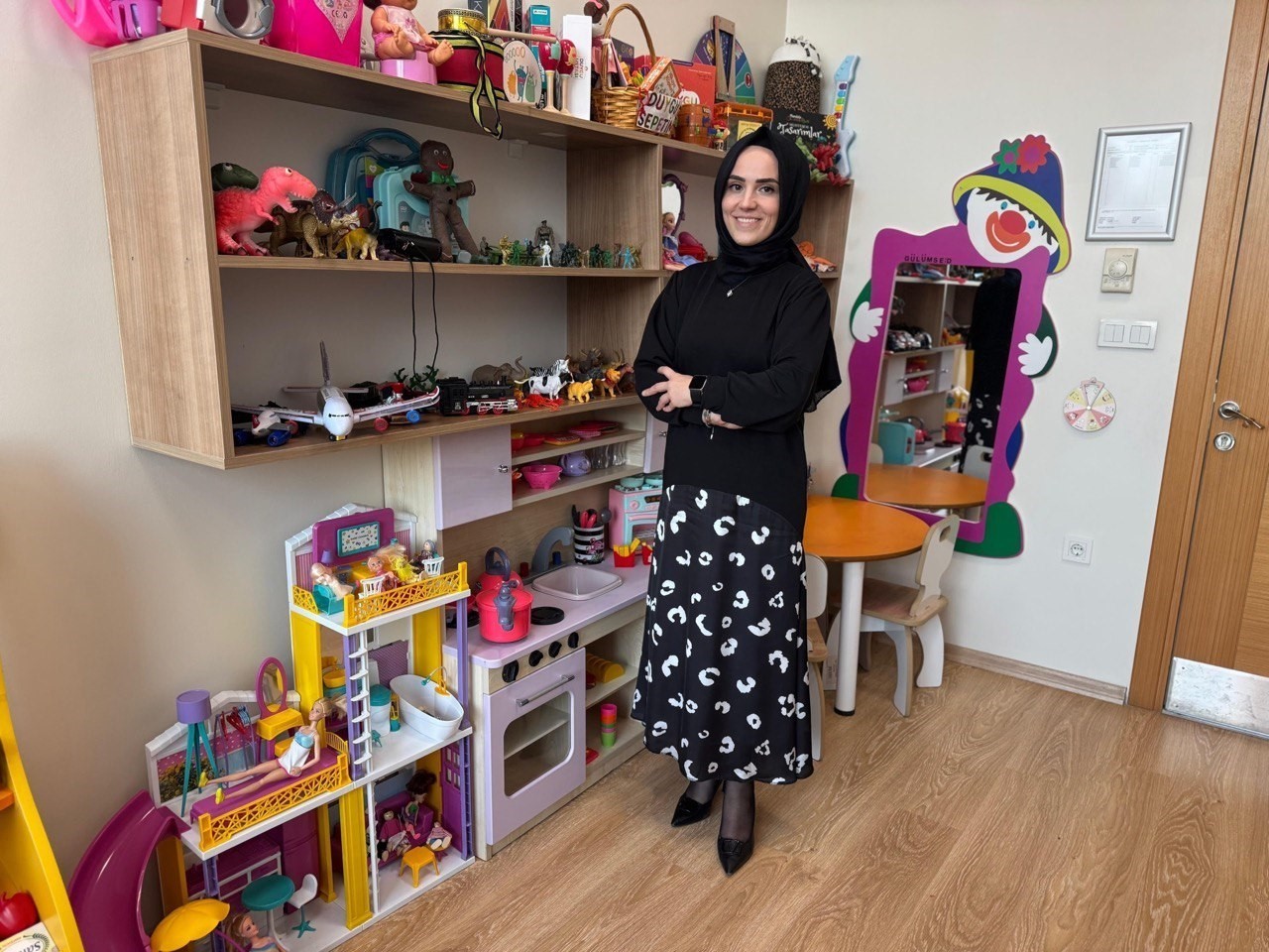 SAKARYA BÜYÜKŞEHİR BELEDİYESİ SOSYAL GELİŞİM MERKEZİ’NDE GÖREV YAPAN AİLE DANIŞMANI TUĞBA AYŞE...
