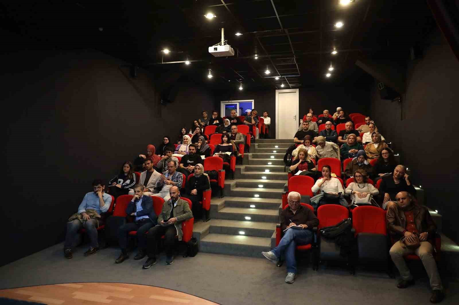 SAKARYA BÜYÜKŞEHİR BELEDİYESİ TARAFINDAN DÜZENLENEN BÜYÜKŞEHİR AKADEMİ GÜZ DÖNEMİ DERSLERİ FELSEFE...