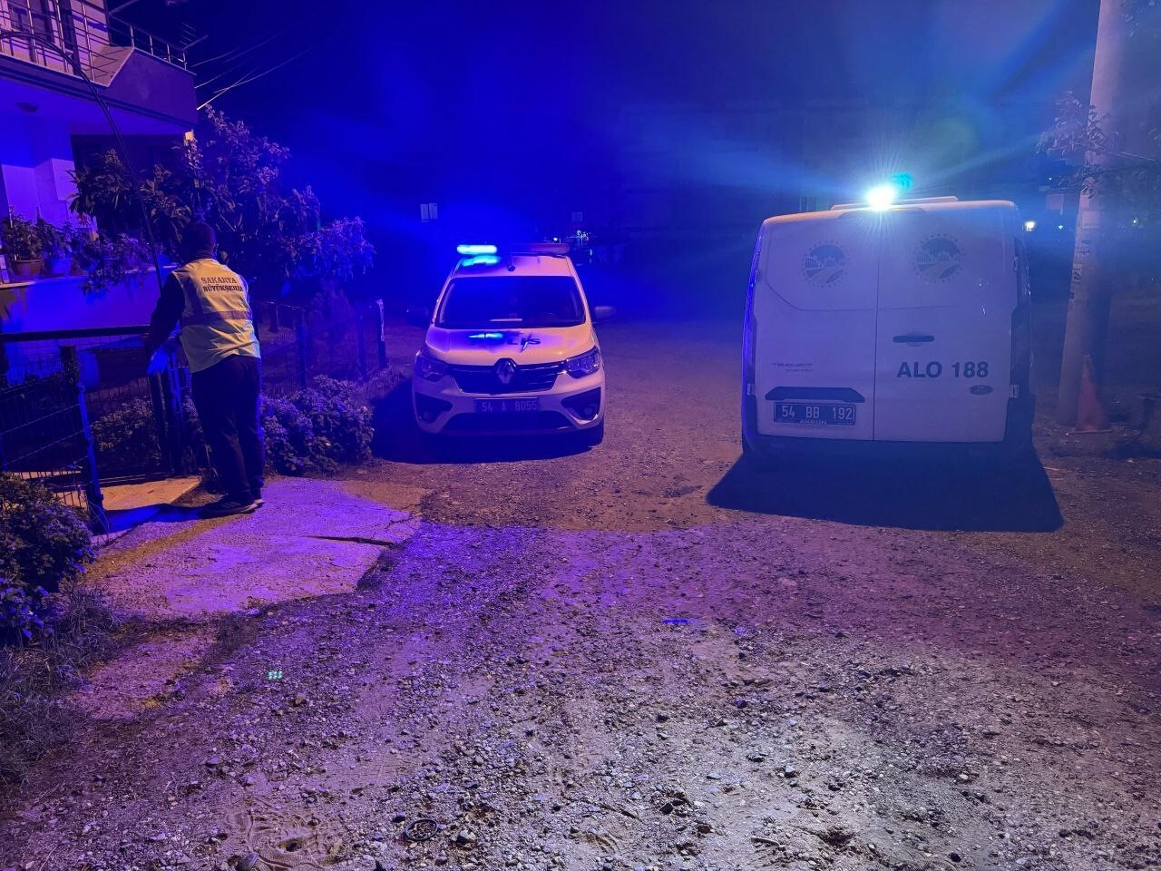 SAKARYA’NIN KARASU İLÇESİNDE KENDİSİNDEN HABER ALINAMAYAN 63 YAŞINDAKİ ADAM, YAKINLARI TARAFINDAN...