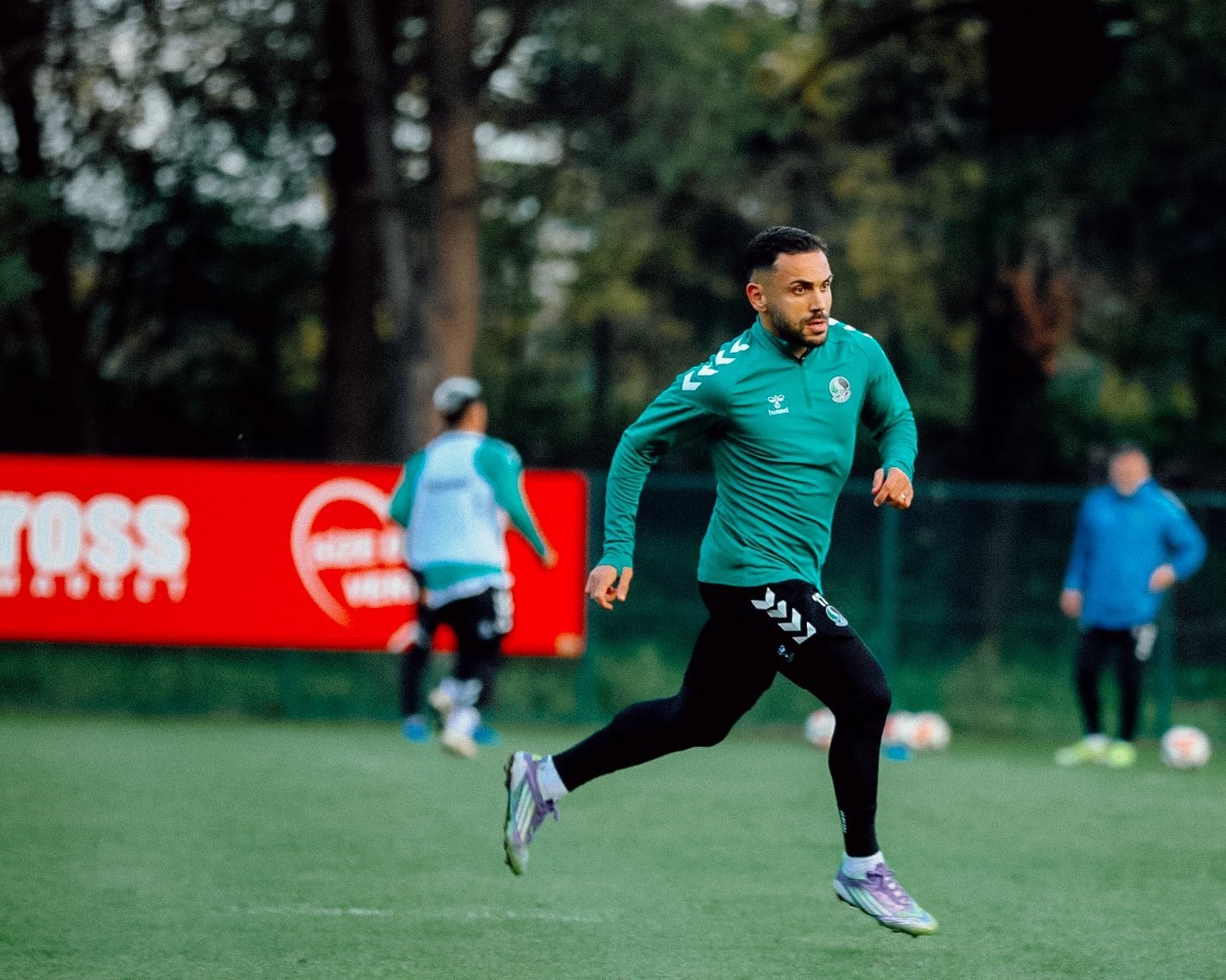 SAKARYASPOR, TRENDYOL 1. LİG’İN 14’ÜNCÜ HAFTASINDA DEPLASMANDA KARŞILAŞACAĞI İSTANBULSPOR MAÇININ...