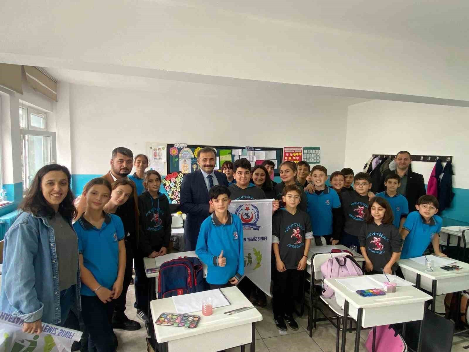 SAMSUN’UN 19 MAYIS İLÇESİNDE ATATÜRK ORTAOKULU, ÇEVRE BİLİNCİNİ ARTIRMAK VE ÖĞRENCİLERDE...