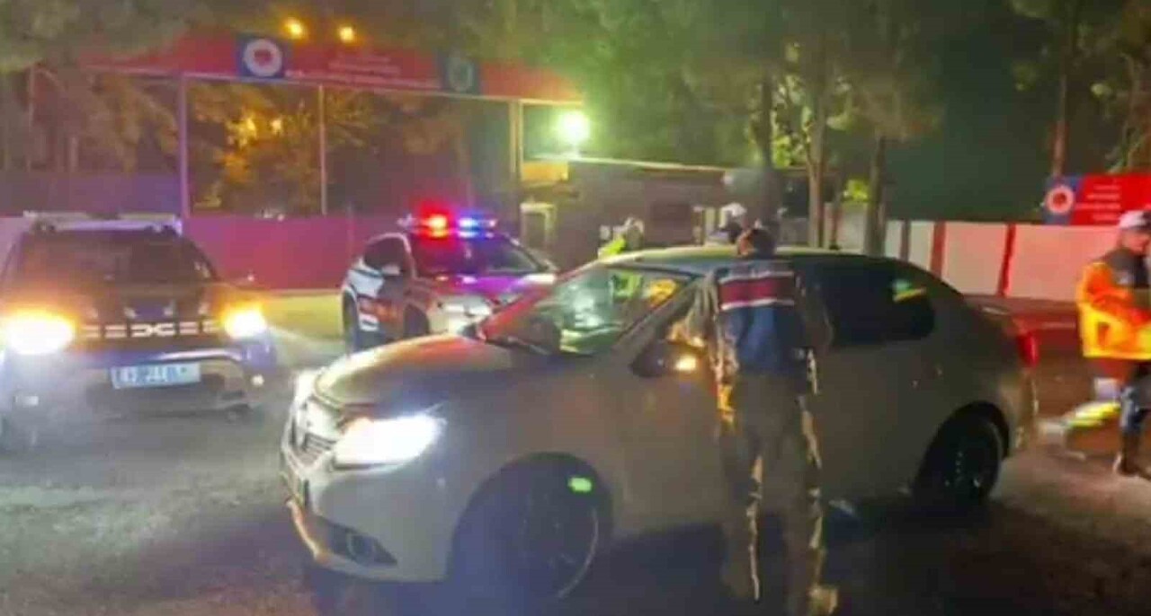 ŞANLIURFA'DA HUZUR UYGULAMASI: 74 GÖZALTI