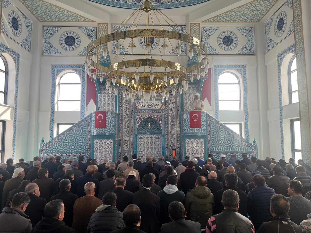 SEFA MERVE CAMİİ İBADETE AÇILDI