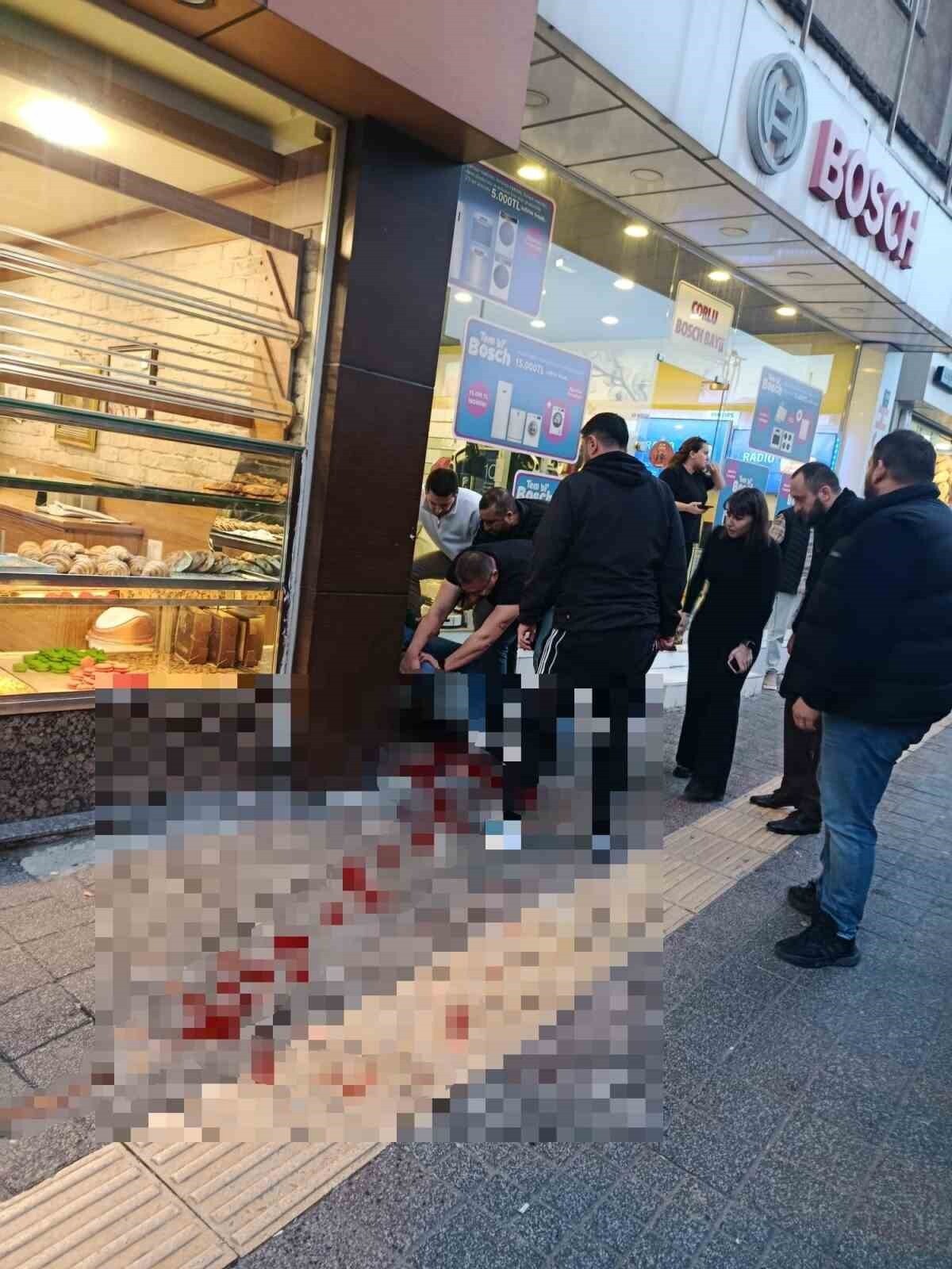 SEMİH AYBEK, ÇORLU İLÇESİ ŞEHİT TEĞMEN YAVUZER CADDESİ ÜZERİNDE KİMLİĞİ BELİRSİZ BİR KİŞİNİN...