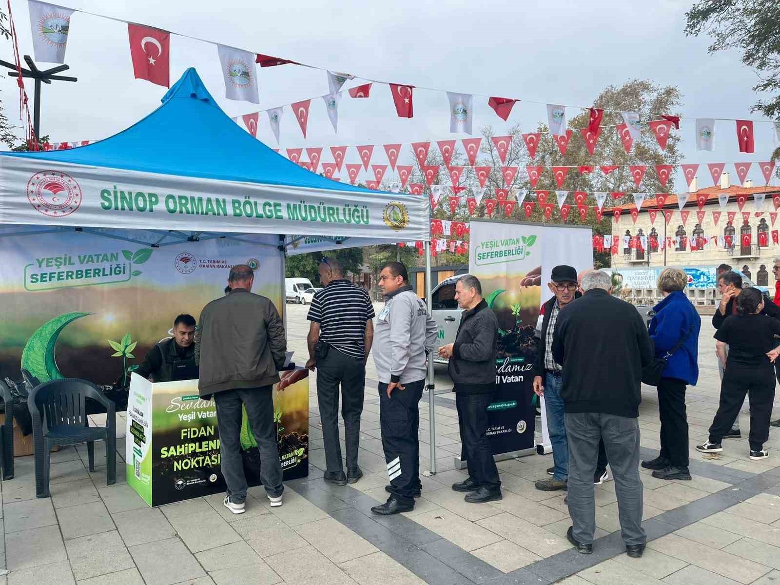 SİNOP'TA, TARIM VE ORMAN BAKANLIĞI'NIN "YEŞİL VATAN SEFERBERLİĞİ" KAPSAMINDA, VATANDAŞLARA...