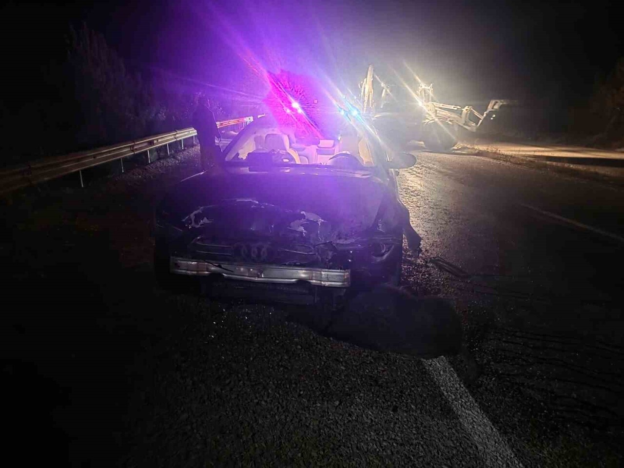 SİNOP BELEDİYE BAŞKANI METİN GÜRBÜZ’ÜN İÇERİSİNDE BULUNDUĞU MAKAM ARACI, KASTAMONU'NUN HANÖNÜ...