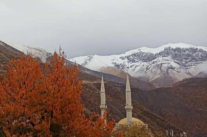 ŞIRNAK’IN BEYTÜŞŞEBAP İLÇESİNDE DÜN AKŞAM SAATLERİNDE BAŞLAYAN SAĞANAK YAĞIŞ, GECE YARISINDAN...