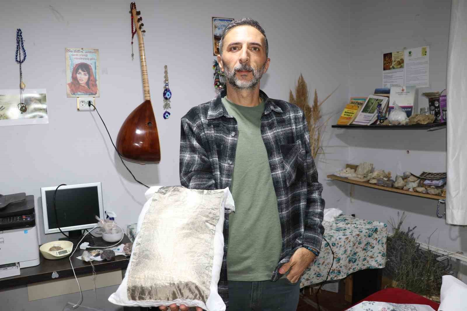 SİVAS'TA YAŞAYAN YILDIRAY ALUÇ, KENTTE BULUNAN DOĞAL MİNERALLERİ VE BİTKİLERİ DEĞERLENDİREREK...