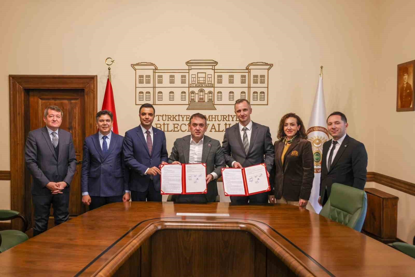 SÖĞÜT’TE EĞİTİME YENİ YATIRIM: ANAOKULU PROTOKOLÜ İMZALANDI