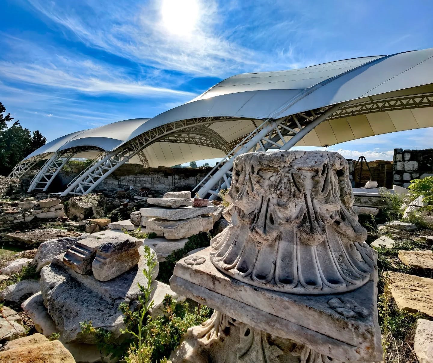 TARİH BOYUNCA BİRÇOK MEDENİYETE EV SAHİPLİĞİ YAPAN VE ADETA AÇIK HAVA MÜZESİ KONUMUNDA BULUNAN...