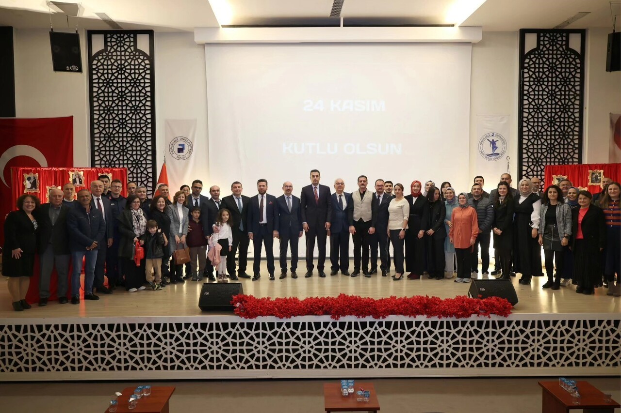 TAVAS BELEDİYE BAŞKANI KADİR TATIK, 24 KASIM ÖĞRETMENLER GÜNÜNDE ÖNCE ŞEHİT POLİS VELİ KABALAY...