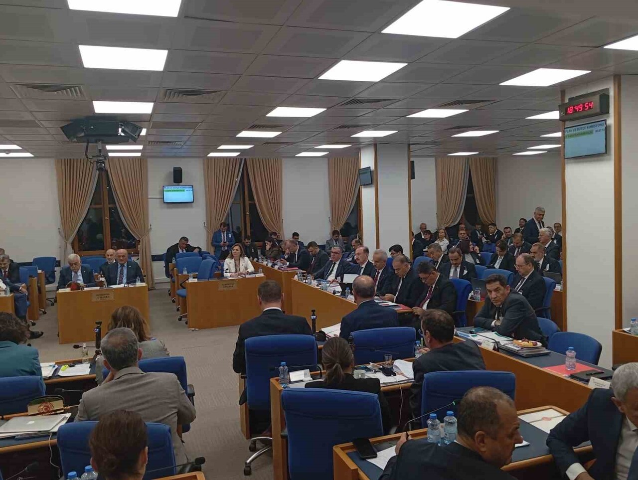 TBMM PLAN VE BÜTÇE KOMİSYONU’NDA KONUŞAN DEM PARTİ SİİRT MİLLETVEKİLİ SABAHAT ERDOĞAN SARITAŞ’IN...