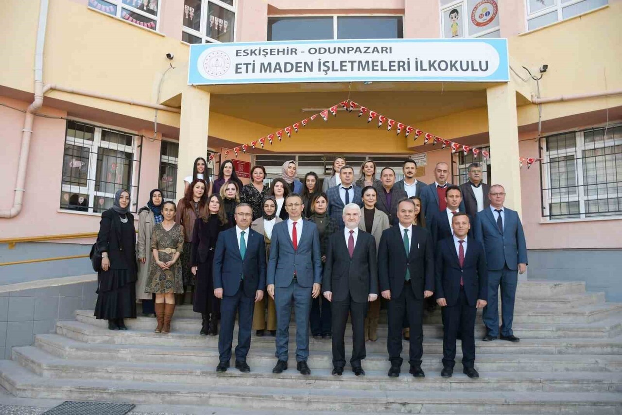 TEI, ESKİŞEHİR İL MİLLÎ EĞİTİM MÜDÜRLÜĞÜ KOORDİNASYONUYLA YÜRÜTÜLEN 'ZEKÂ ATÖLYESİ PROJESİ'...
