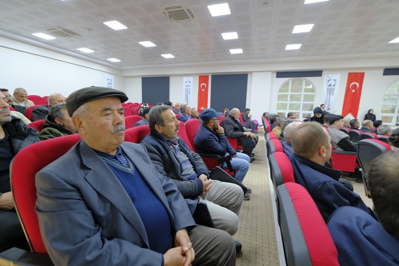 TOKAT GAZİOSMANPAŞA ÜNİVERSİTESİ (TOGÜ) TARAFINDAN ÜRETİLEN YERLİ PATATES ÇEŞİTLERİNE AİT...