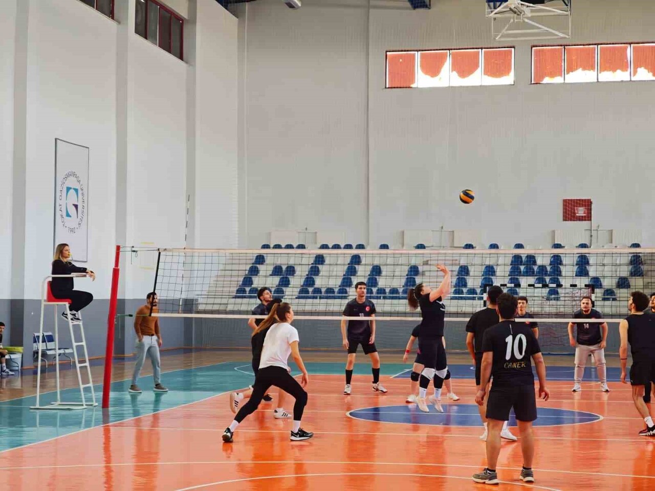 TOKAT (İHA) - TOKAT GAZİOSMANPAŞA ÜNİVERSİTESİ (TOGÜ) SPOR ŞENLİĞİ, FARKLI BRANŞLARDAKİ TURNUVALAR...